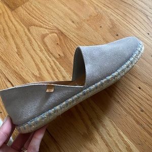 Verbena leather flats